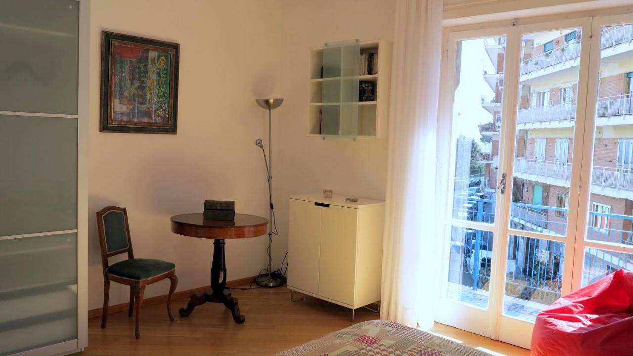 Spacious Panoramic Apartment - Half Way Center-Vomero District نابولي المظهر الخارجي الصورة